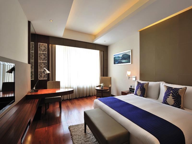 The Anya Hotel-Golf Course Road Ґурґаон Екстер'єр фото