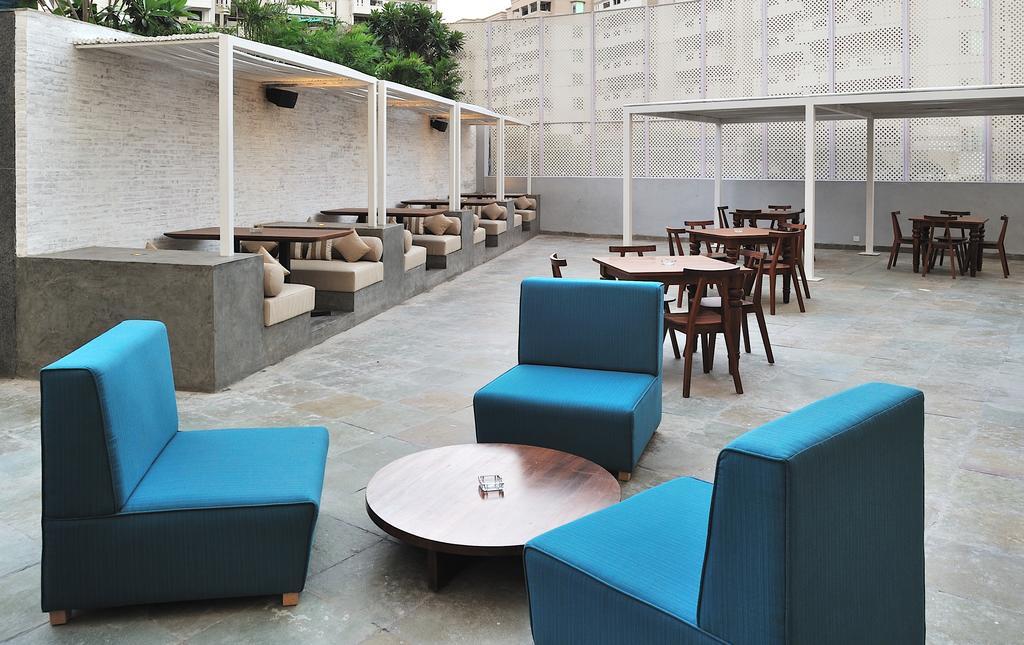 The Anya Hotel-Golf Course Road Ґурґаон Екстер'єр фото